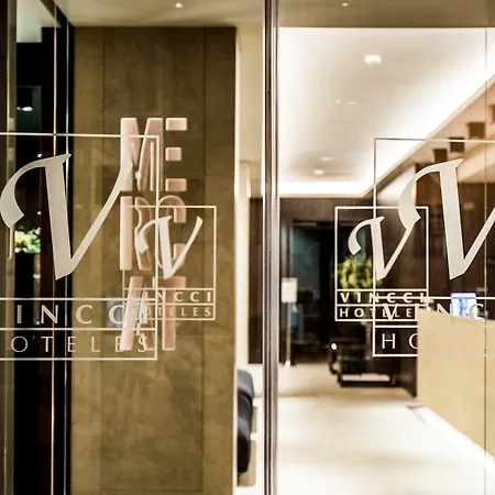 Отель Vincci Mercat 4*