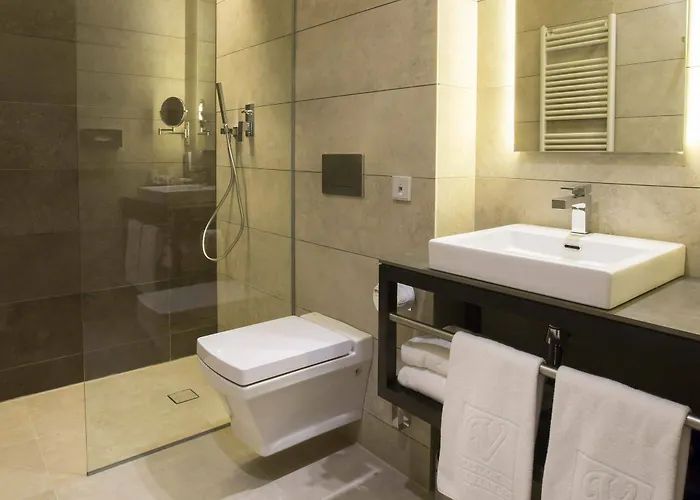 Vincci Mercat Hotel
