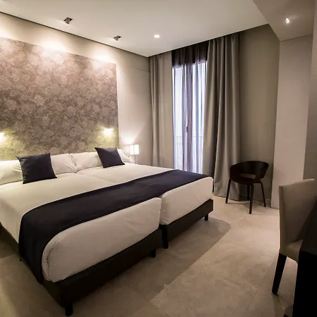 Hotel Vincci Mercat 4*
