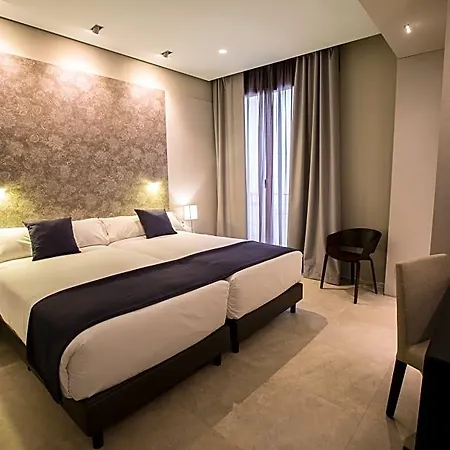 Otel Vincci Mercat 4*