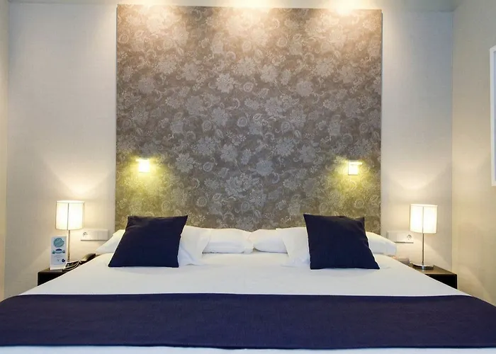 Vincci Mercat Hotel 4*