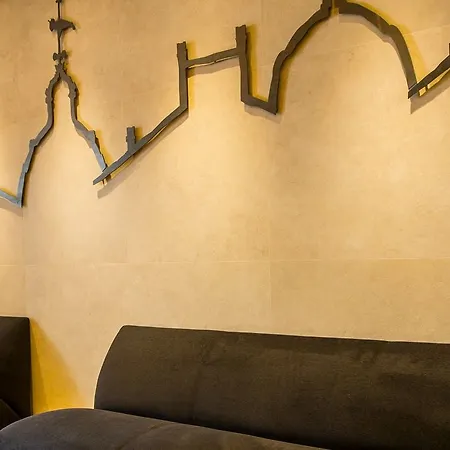 فنتشي مركات 4*